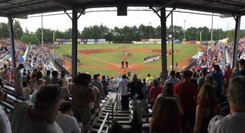 09SwampDogs story J.P. Riddle Stadium