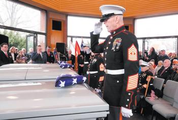 06Marine Salutes Caskets