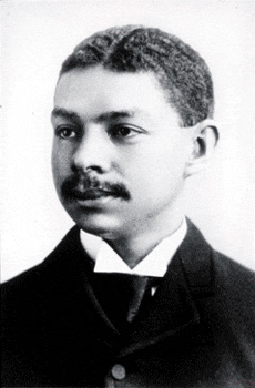 1892 Taylor R portrait Photo courtesy of MIT musuem