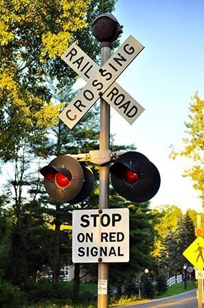 vecteezy railroad crossing 771382