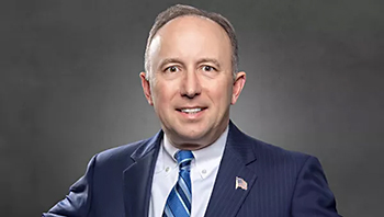 Michael Nagowski, longtime Cape Fear Valley Health CEO, announces retirement