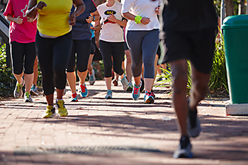 Bubba's 33 holds Fayetteville Run, Walk, and Roll 5K