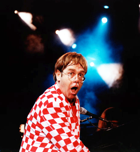 03-04-15-elton-john.gif