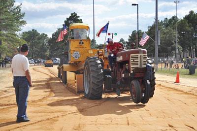 10-17-12-tractor-pull.jpg