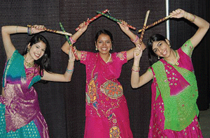 04_07_10-india-festival.gif