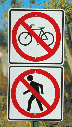 06-02-10-traffic-signs.gif